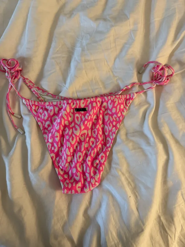 Pink Triangl Bikini Set - Image 2