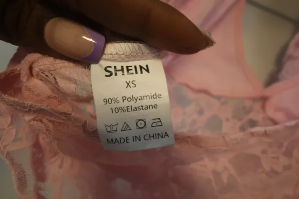 Shein lacey halter cropped tank sleeveless top in light baby pink size xs extra small. - Image 8