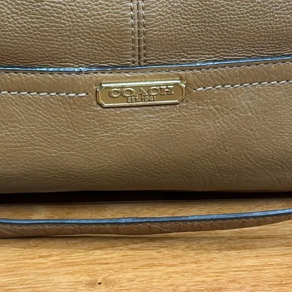 Coach British Tan Leather Hobo‎ Adj. Strap 2 Way Shoulder Zip Close - Image 3