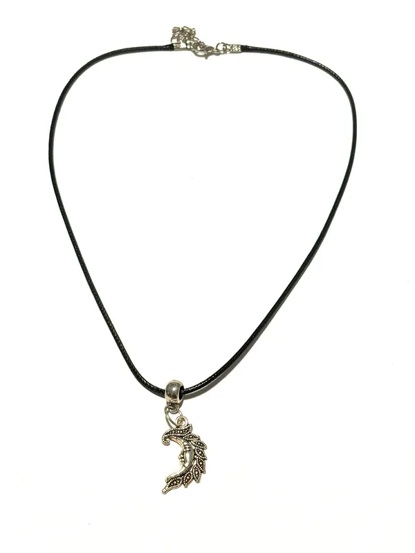Moon charm Necklace Silver - Image 2