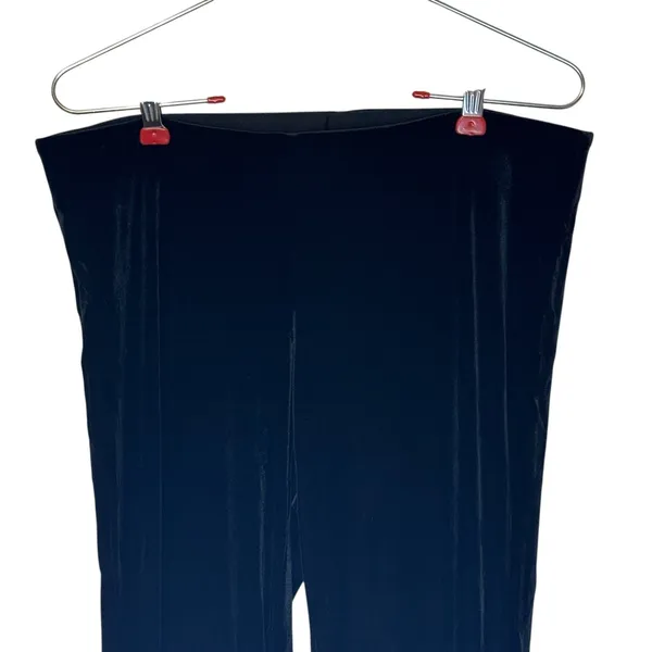 Free People Women's Pants Y2K Velour Flared Leg‎ Retro Glam Pull On Black Medium - Image 2