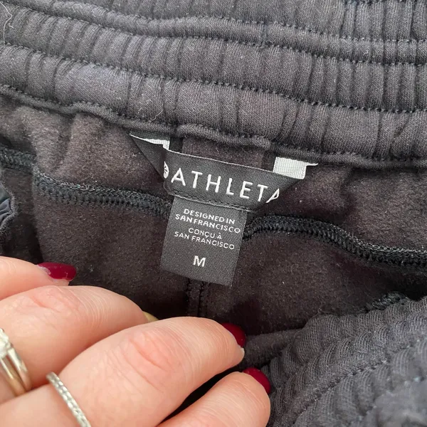 Athleta Triumph Hybrid Wide Crop Black Pants Size‎ M #533711 - Image 7