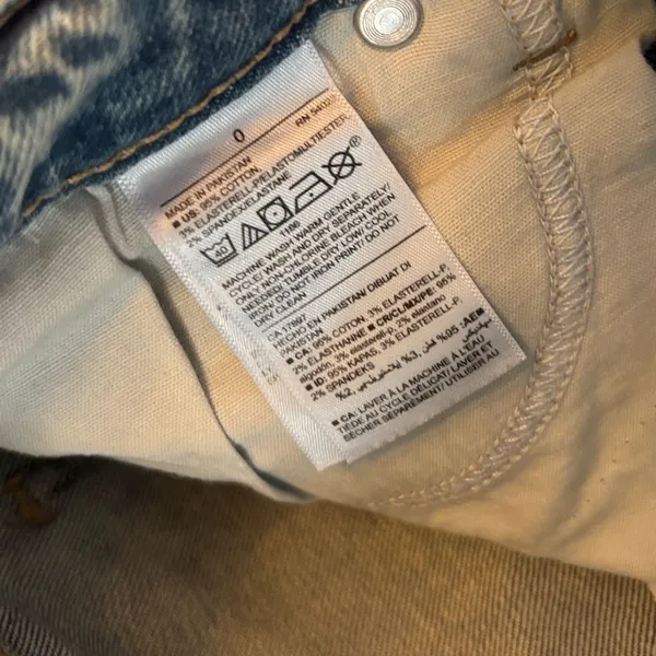 Old navy Denim Jean Blue Skirt 0 raw hem - Image 3