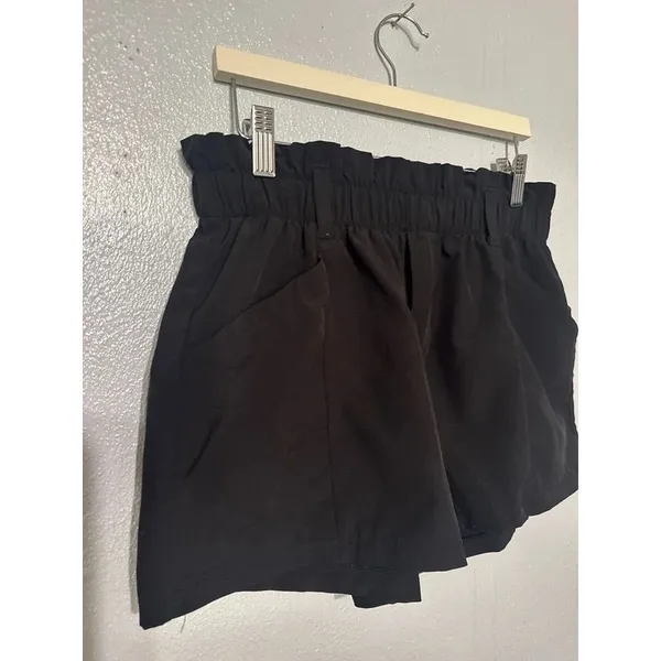 90 Degrees by Reflex paper bag black shorts - Image 2