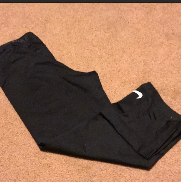 Nike Capris - Image 2