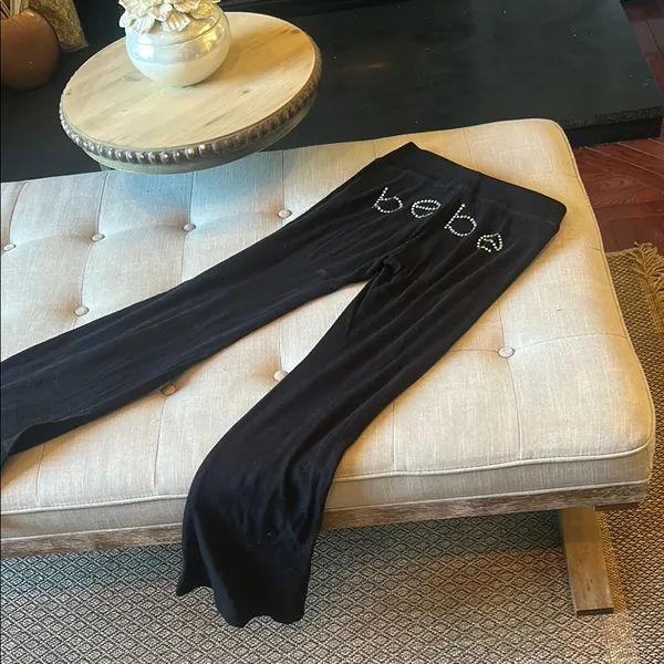 Bebe Vintage Black Denim Embellished Bum Size Small - Image 8