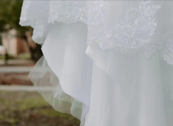 Wedding Dress White Size 8 - Image 6