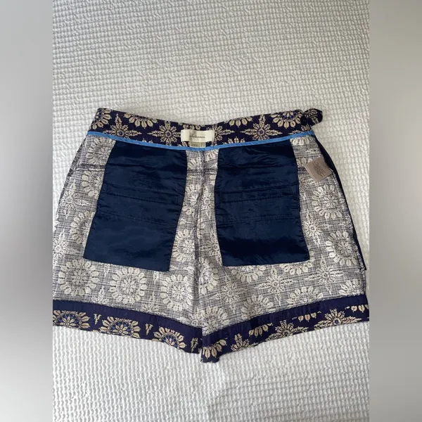 Anthropologie Elevenses Blue and cream Floral High Waist Shorts - Image 6
