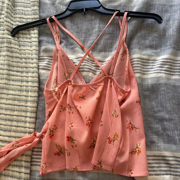 Pink wrap tank top with florals and cross back - Image 2