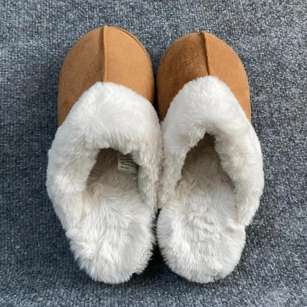 Wonder Nation Tan Cream Faux Fur Slippers Slip Ons Casual Cozy Lounge - Image 5