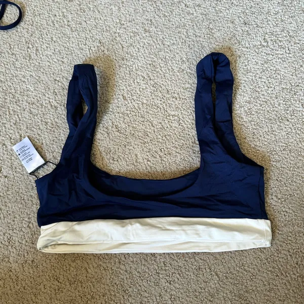 NWOT L*Space Miller bikini top navy white - Image 3