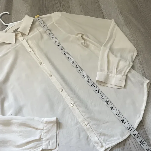 Intimissimi Sheer Buttonup Shirt long sleeve womens Cream (small) minimalist - Image 3