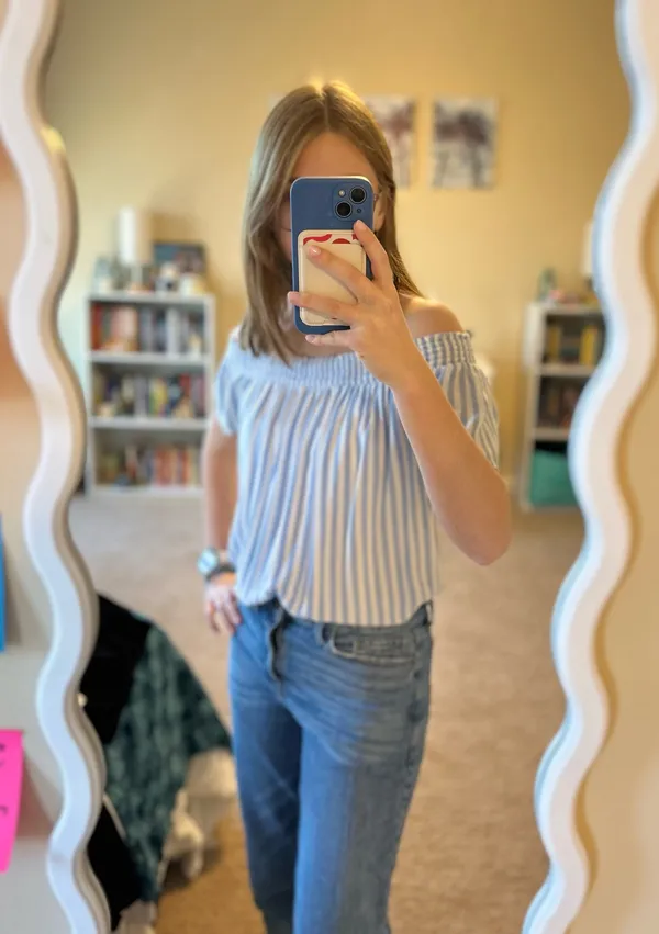 Old Navy Off-The-Shoulder Top Striped - Image 3