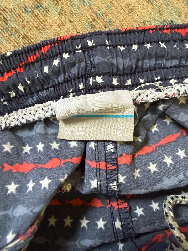 Men’s Columbia shorts - Image 2
