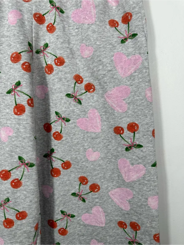 Zoe + Liv Lounge Pajama Pants Cherry‎ Heart Print Gray Women’s Size Small - Image 8