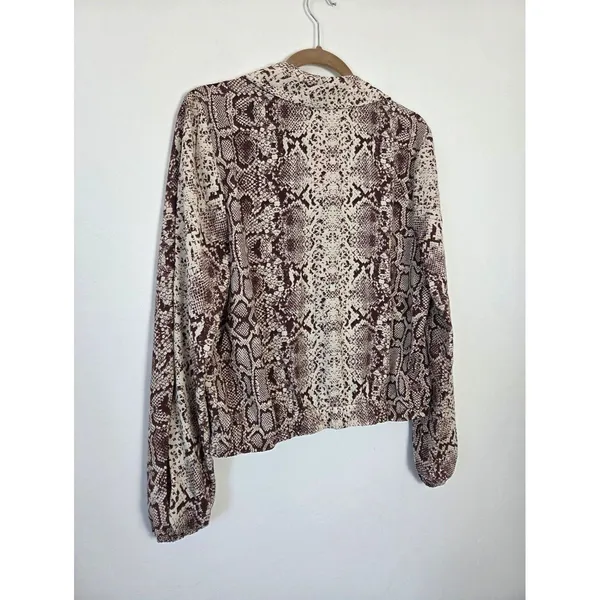NEW Intempo Brown Snakeskin Blouse Crop Slinky Chic Boho Office Formal Large - Image 8
