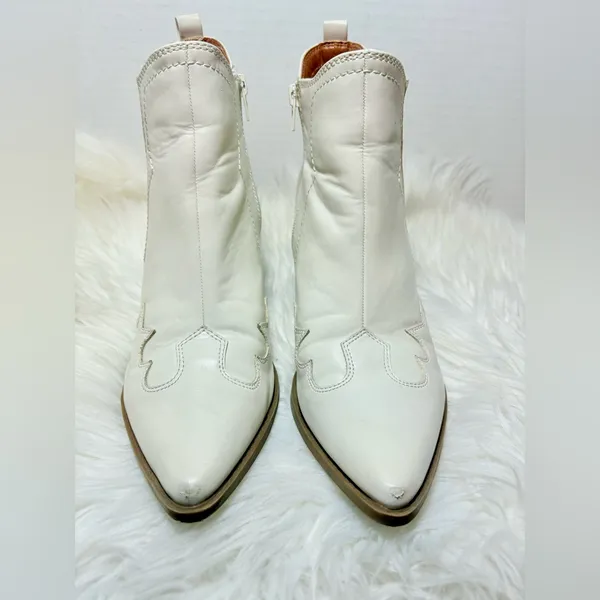INDIGO RD Alydia Western Ankle Boots - Image 4