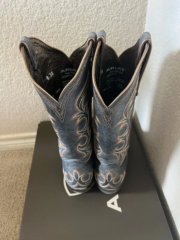 Ariat Boots - Image 2