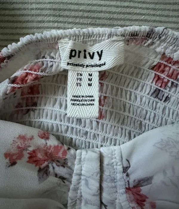 Boutique Top White Size M - Image 4