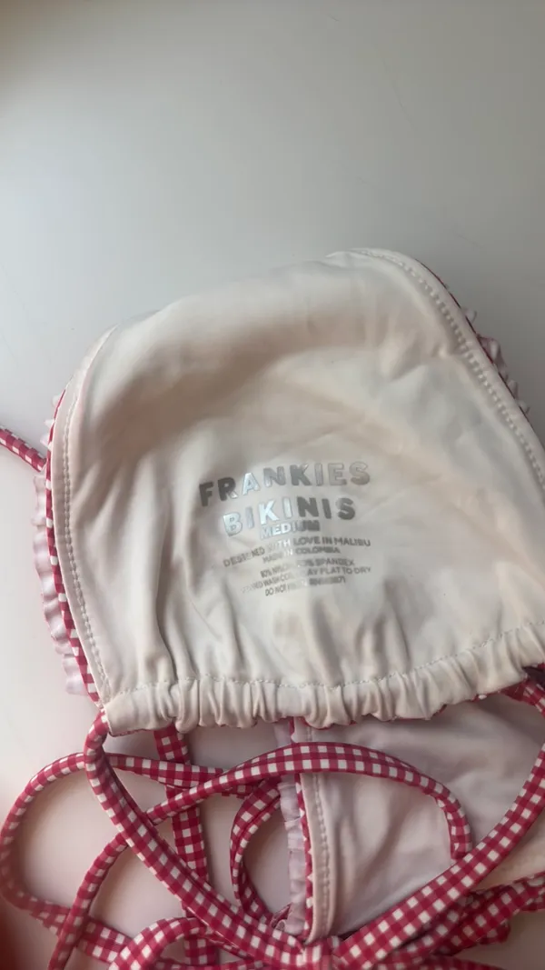 Frankies Bikinis Set - Image 2