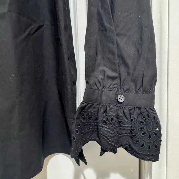 NEW! J.Crew Eyelet Embroidered Long Sleeve V-Neck Cotton Poplin Top - Image 3