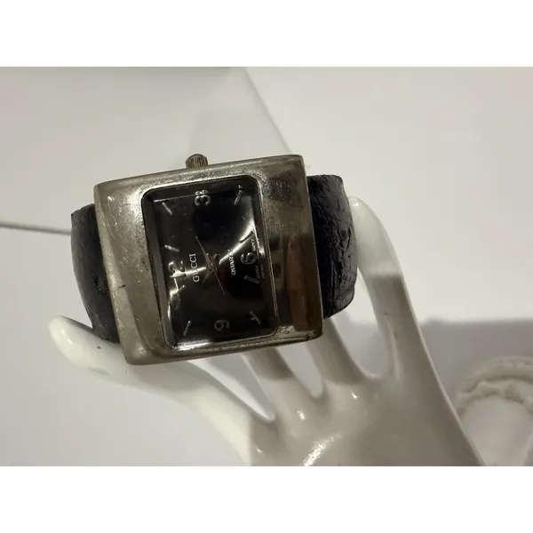Vintage 1990s Gucci 7800 Black‎ Leather Cuff Watch Needs New Cuff & Battery - Image 3