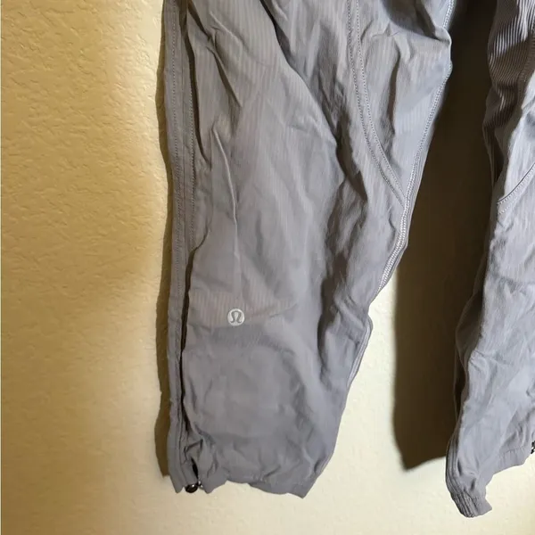 Lululemon‎ Dance Studio Crop Pants *25” in Titanium Grey - Image 11