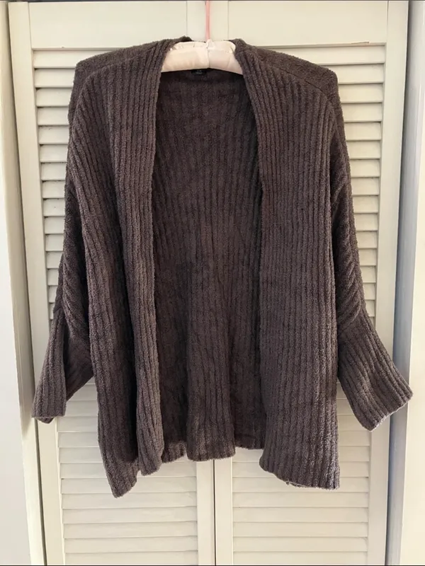 Barefoot Dreams CozyChic Light Brown Cardigan Small/Medium - Image 2