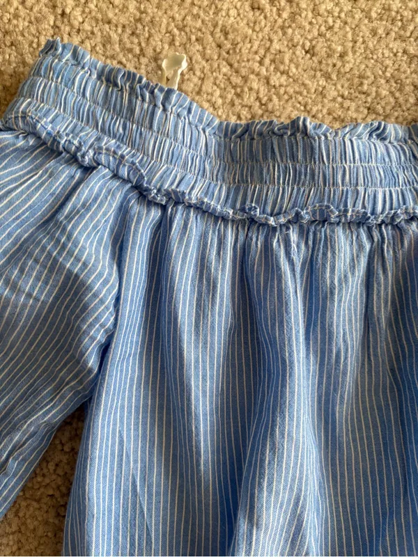 Lilly Pulitzer preppy summer blue pinstripes bell sleeve off the shoulder top xs - Image 5