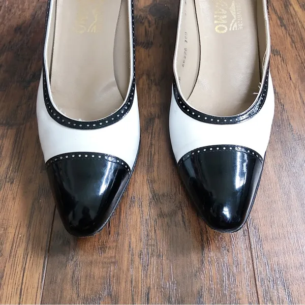Salvatore Ferragamo • vintage heels pumps cap toe two tone black white patent leather - Image 4