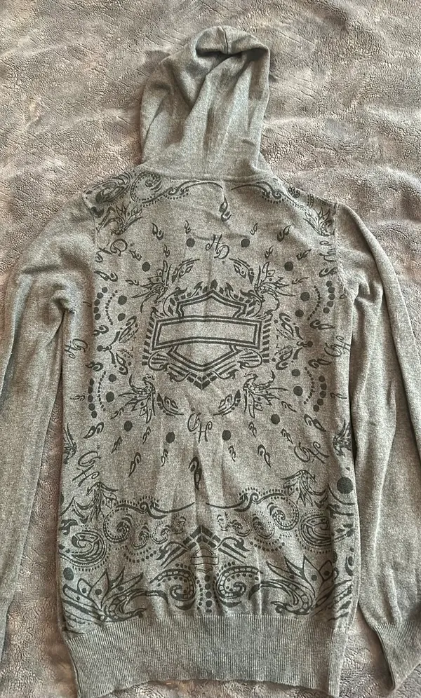 Zip up hoodie - Image 2