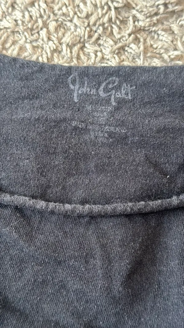 Off-The-Shoulder Brandy Melville Top - Image 4