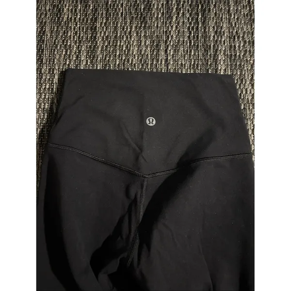 Lululemon High Rise Align Leggings Crop Nulu Soft Lightweight 19” - Image 3