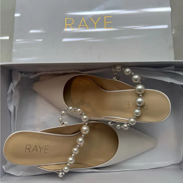 RAYE Reception Heel in Ivory - Image 4
