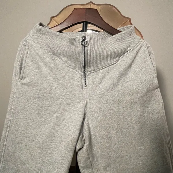 Aerie Light Gray Jogger Sweatpants Zip Up Casual Cozy Athleisure Normcore - Image 4