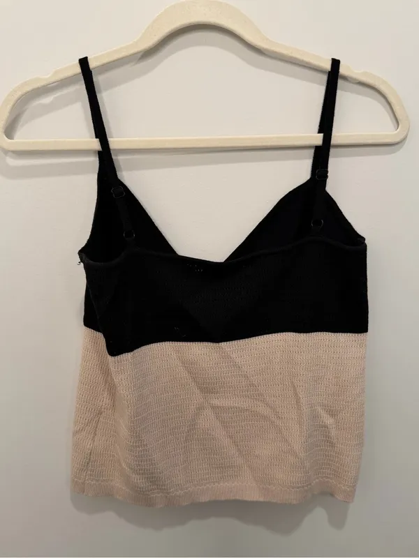 Kourt Black Beige Colorblock Knit‎ Cami Tank Top Size Medium - Image 4