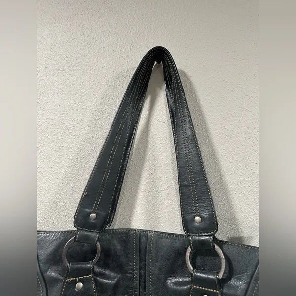 Kenneth Cole Reaction Purse - Image 3