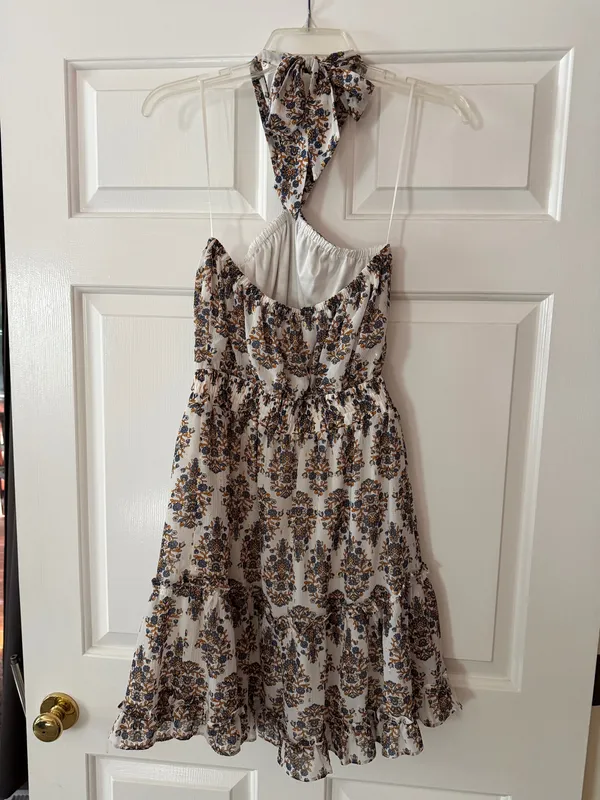 Express White One-Shoulder Floral Dress with Navy and Gold Print - Image 3