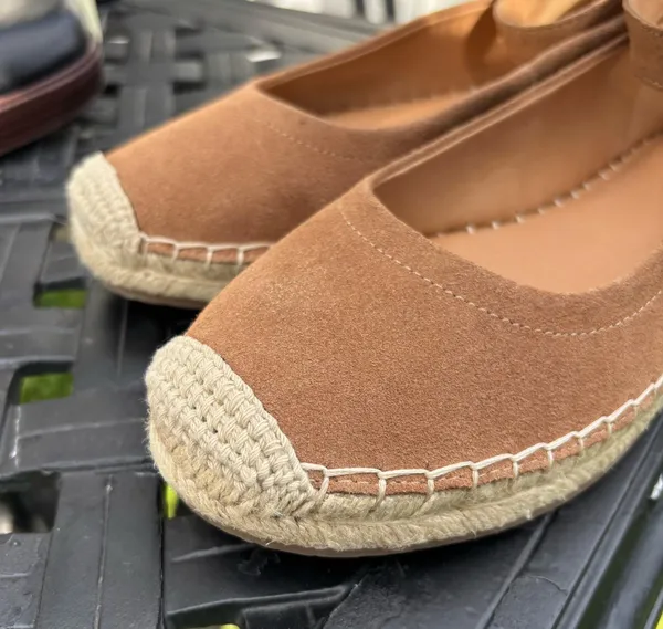 Como vintage Crown Vintage Tan Espadrille Flats | Size 7M - Image 9