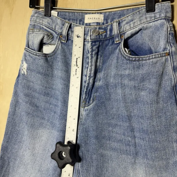 PacSun Women's Size 26 High Rise Wide Leg Distressed Ripped Light Wash Jeans - Image 7