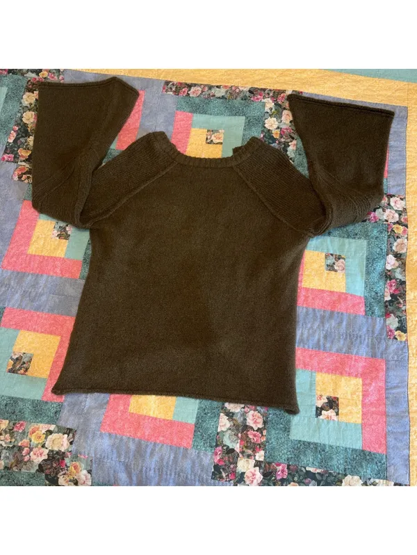 Free People Wool Blend V-Neck Flare Sleeve Woman’s Small Sweater Cozy Casual - Image 5