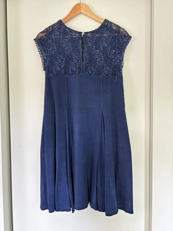 Alya Blue Flowy Lace Dress - Image 2
