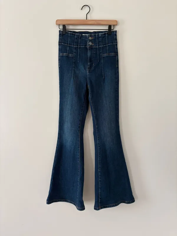 We The Free Jayde Flare Jeans Super High Rise Retro Inspired Size 26 - Image 3