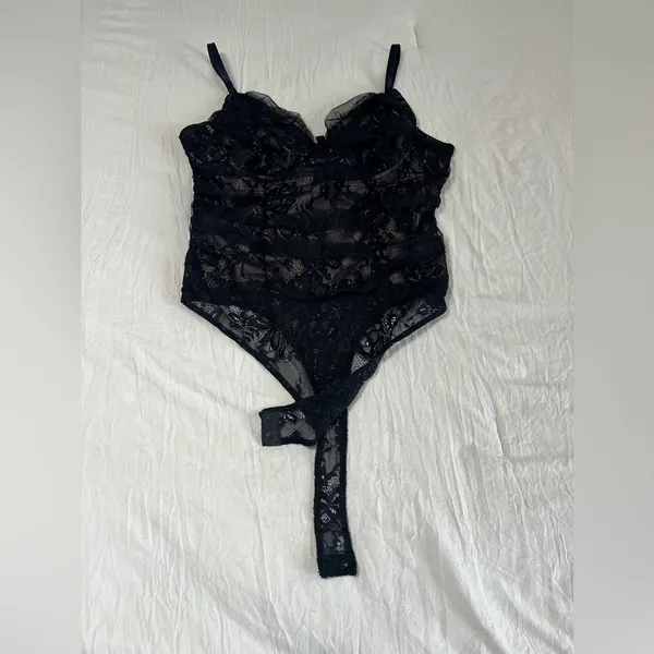 Cache Black Lace‎ Top - Image 4