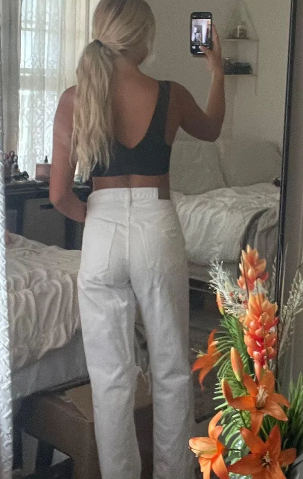 American Eagle White Ripped Jeans - Image 2
