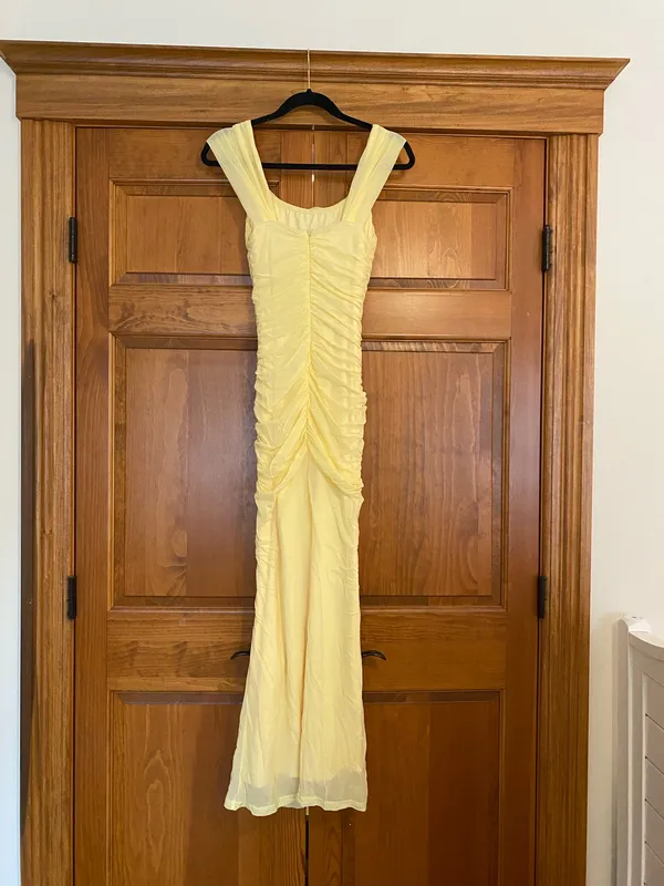Yellow maxi dress Size M - Image 2