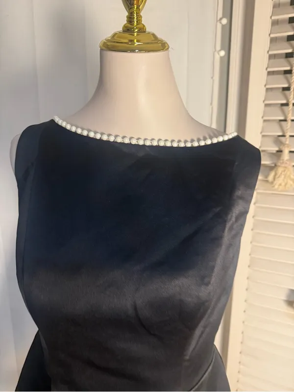 Wear Your Love Black Satin Pearl Trim Open Back Detachable Bow Mini Small NWT - Image 4