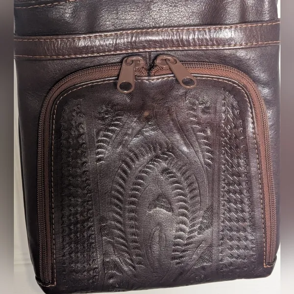 Vintage Tooled Leather Crossbody Bag Western Boho Floral Cowgirl Purse Organizer - Image 4