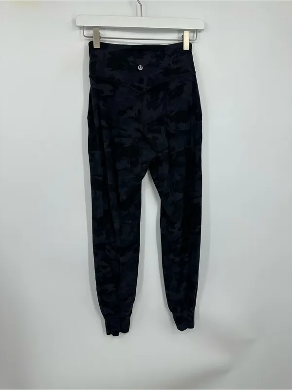 Lululemon Align Camouflage Jogger Pants Size 2 Gym Training Workout - Image 4