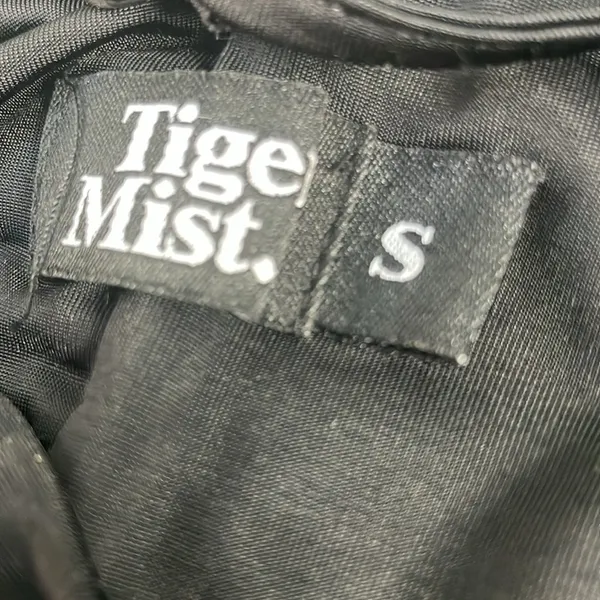 Tiger Mist “Look After Me” Sexy Black Skirt Small - Image 4